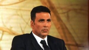 খোলামেলা পোশাকে বিদ্রূপের শিকার অভিনেত্রী | সারা সপ্তাহের খবর