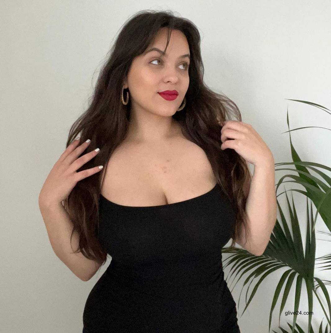 ডিজিটাল ভার্টিগো নামে এক রোগে আক্রান্ত তরুণী দিনে ১৪ ঘণ্টা স্মার্টফোনে সময় কাটতো