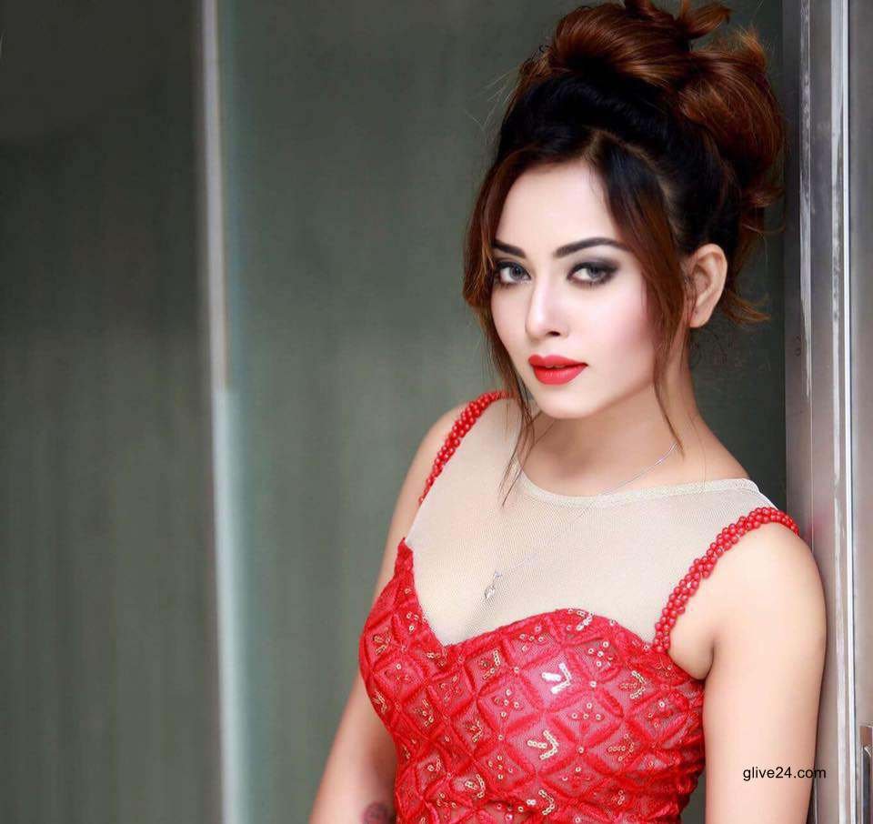 তমা মির্জা ভর্তি আছেন হাসপাতালে