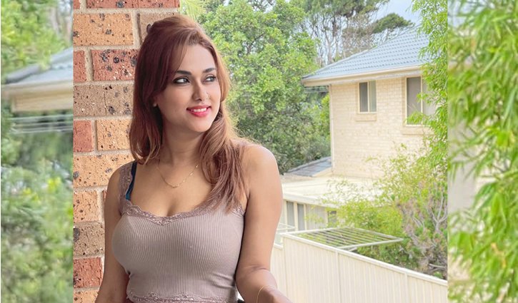 ববিকে নিয়ে সিনেমা বানাতে চান মুন্না