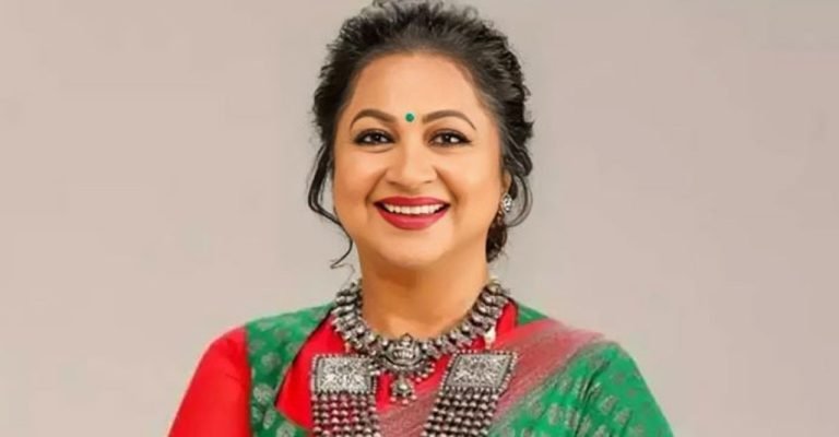 গোপন ক্যামেরায় ধারণ হতো অভিনেত্রীদের পোশাক বদল, তথ্য ফাঁস